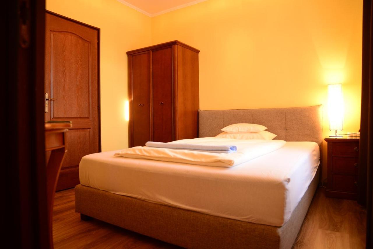 Szilvia Panzio Gyomaendrod Bed and Breakfast Eksteriør billede