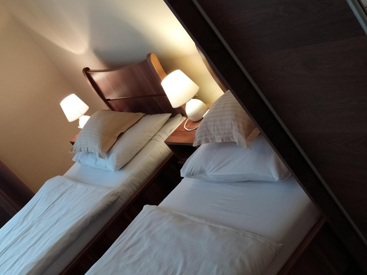 Szilvia Panzio Gyomaendrod Bed and Breakfast Eksteriør billede