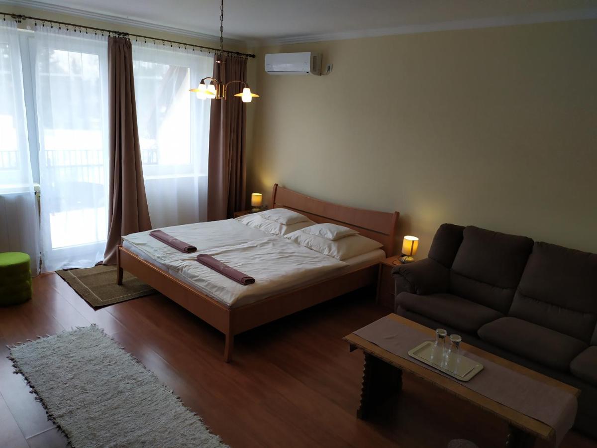 Szilvia Panzio Gyomaendrod Bed and Breakfast Eksteriør billede