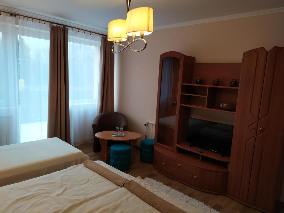 Szilvia Panzio Gyomaendrod Bed and Breakfast Eksteriør billede