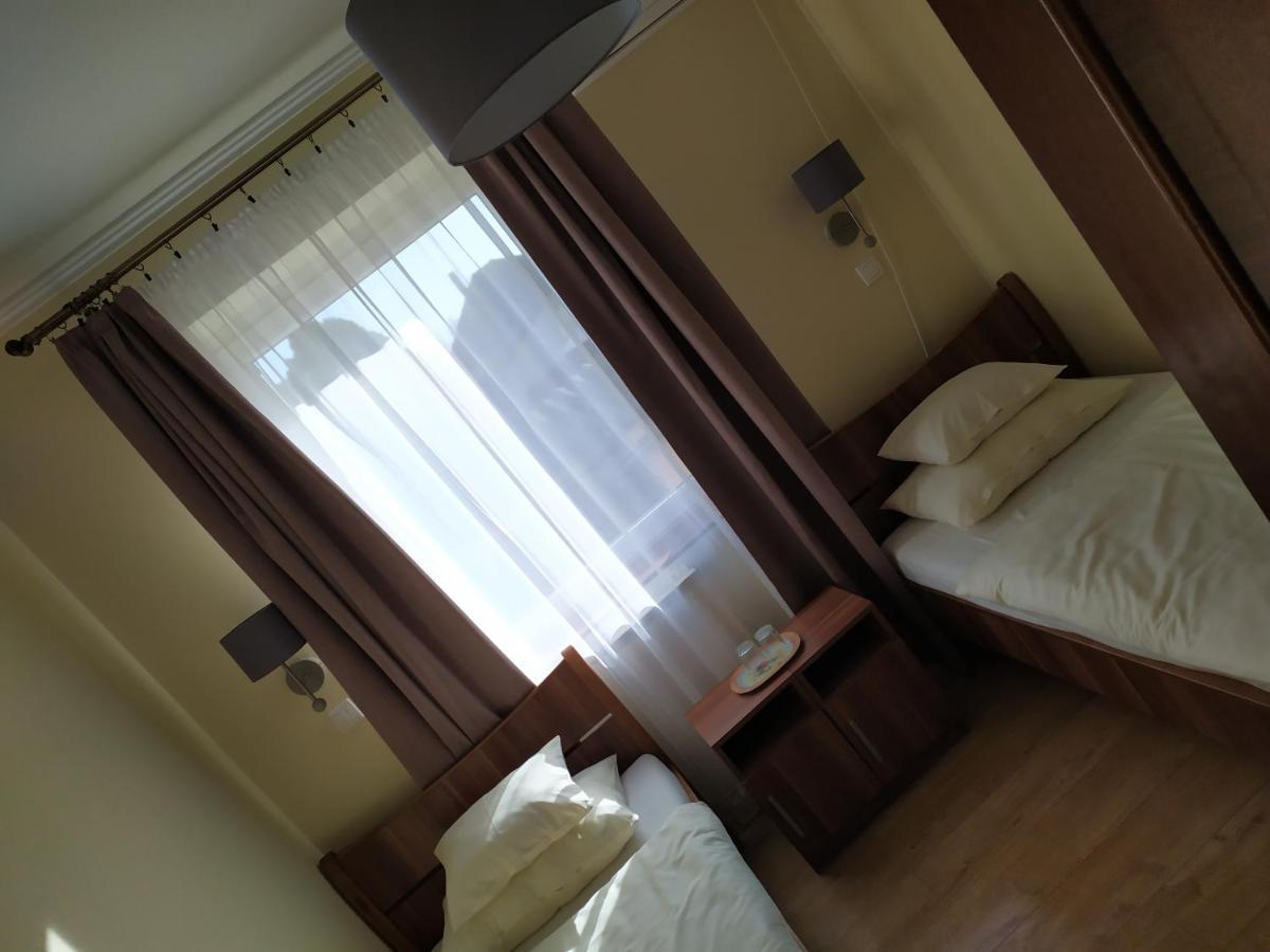Szilvia Panzio Gyomaendrod Bed and Breakfast Eksteriør billede