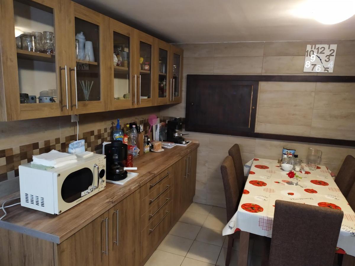 Szilvia Panzio Gyomaendrod Bed and Breakfast Eksteriør billede