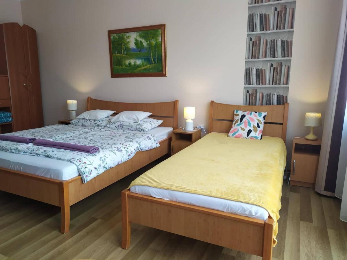 Szilvia Panzio Gyomaendrod Bed and Breakfast Eksteriør billede