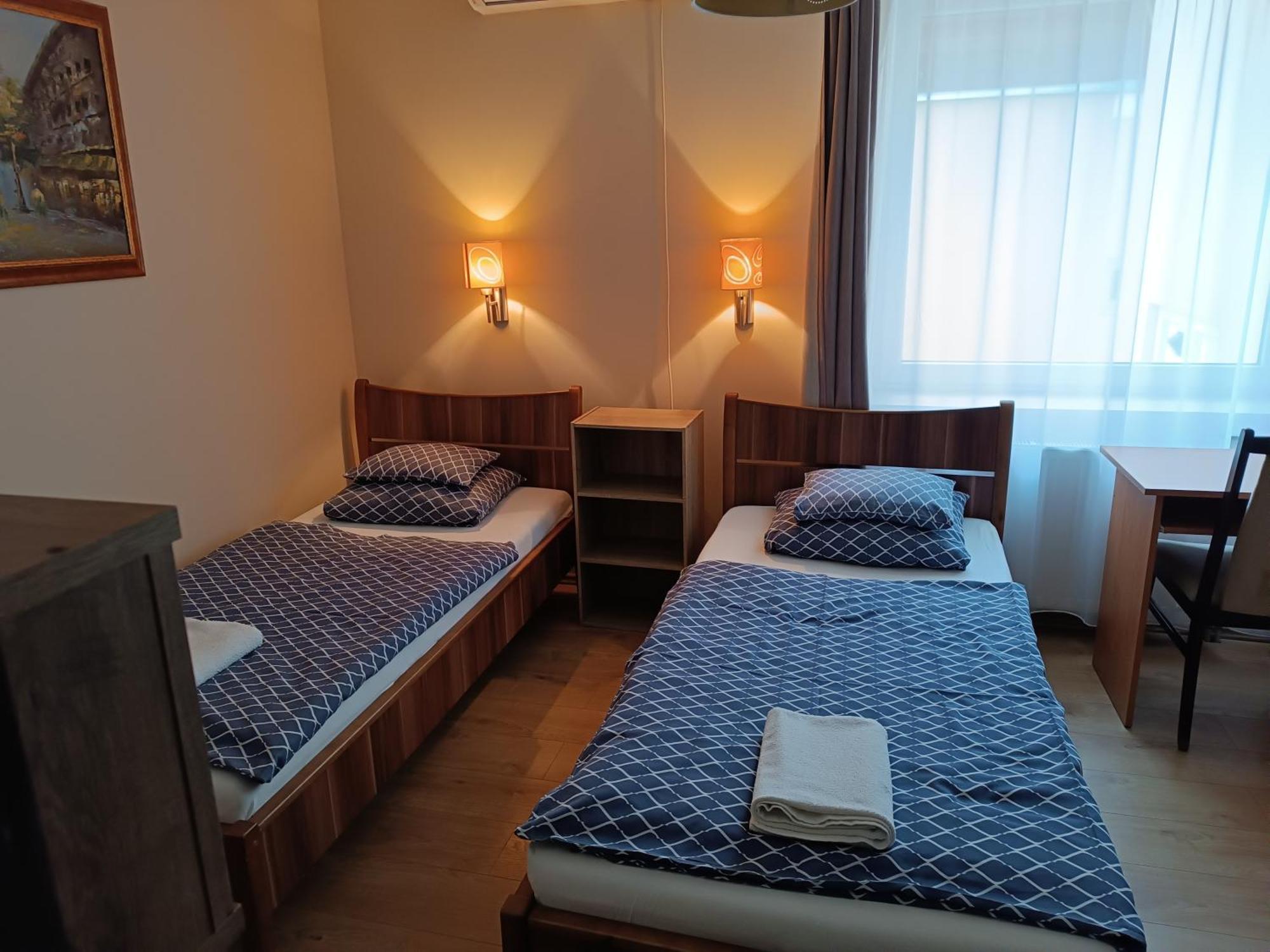 Szilvia Panzio Gyomaendrod Bed and Breakfast Eksteriør billede